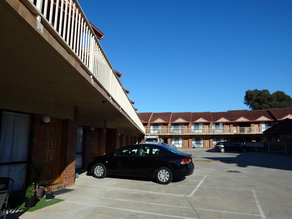 Monte Villa Motor Inn Melbourne Exterior photo